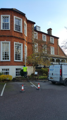 Gutter cleaning in Woolwich SE18